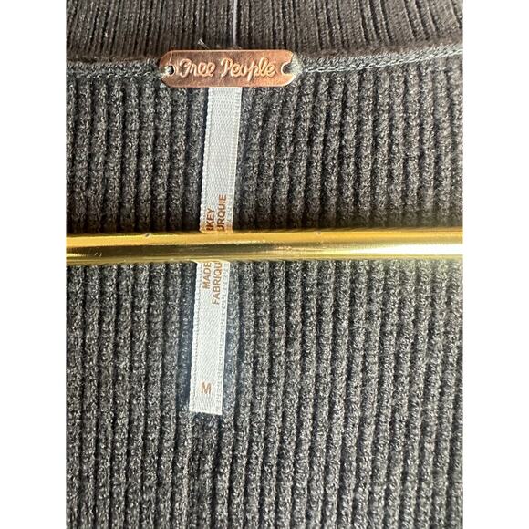 NWT Free People Oakleigh Oversized Boyfriend Sweater Vest Button Charcoal Gray M - Picture 4 of 16